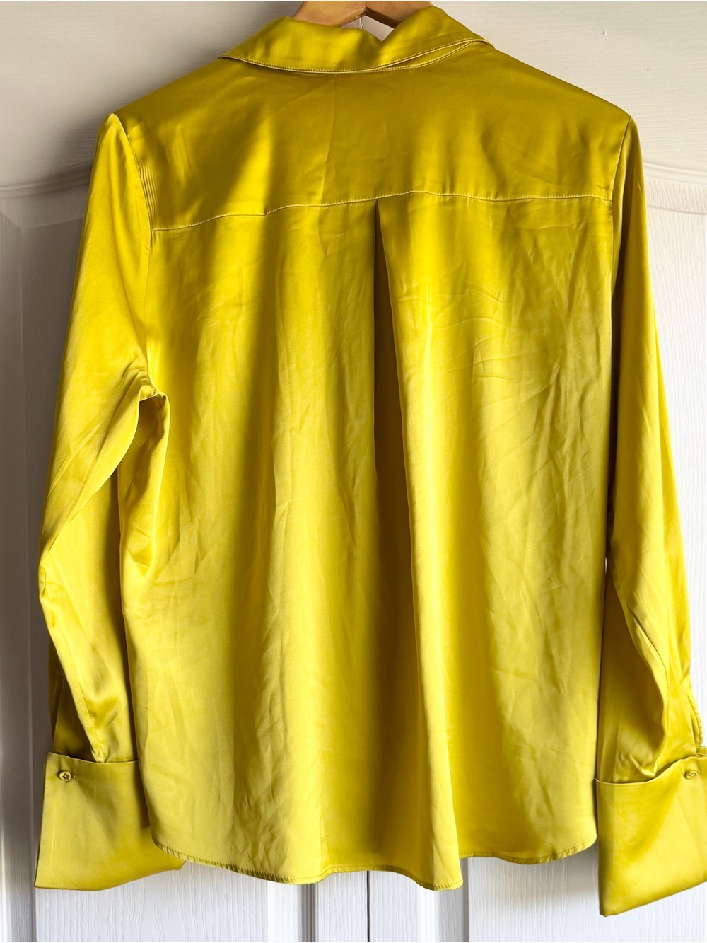 White House Black Market Satin Tuxedo Cuff Shirt - Picture 6 of 8